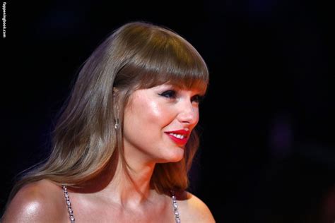 Taylor Swift will soon be leaking nude photos (or possibly a sex tape) online, as you can see from the preview teaser photo above which has just been released to the Web. For the homofags wondering, the smooth effeminate guy in the photo is Taylor’s current boyfriend actor Joe Alwyn, so this pic is fairly ..